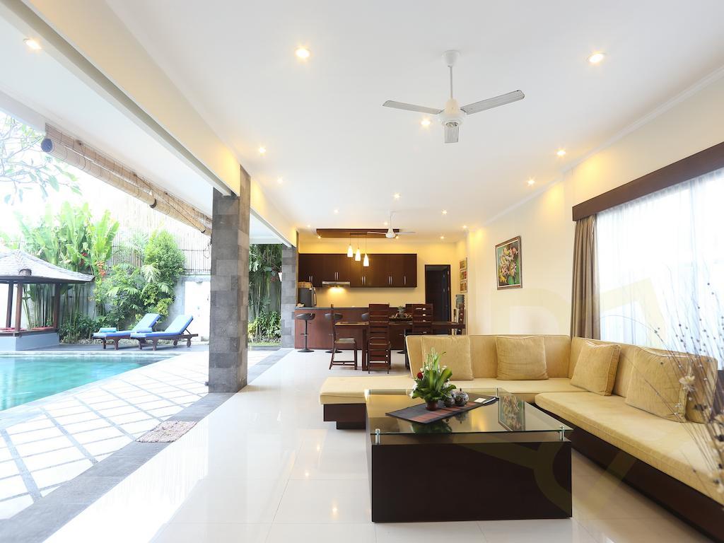 Villa Fanisa Kuta Lombok Habitación foto