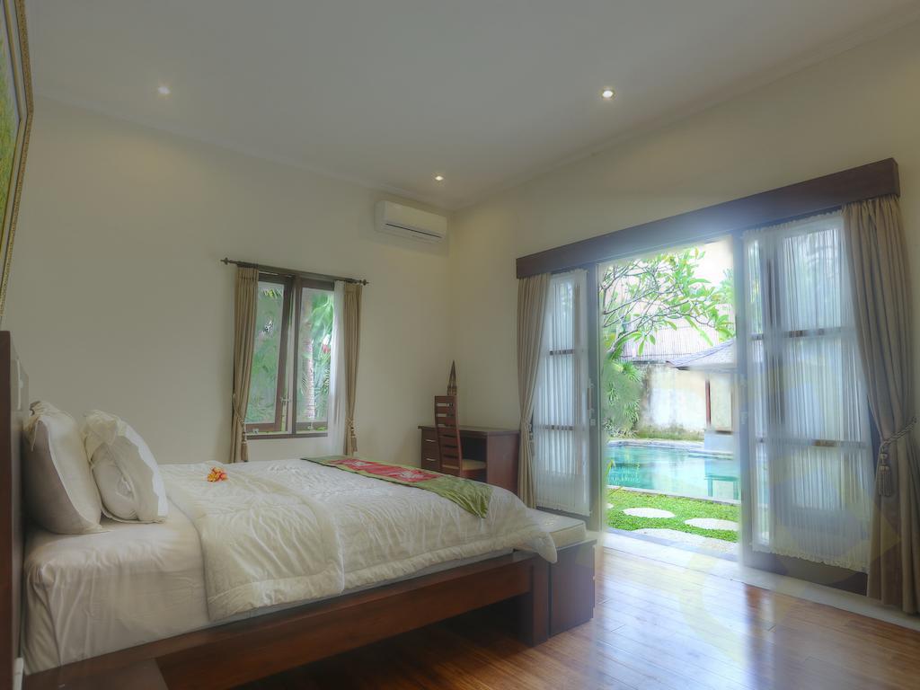 Villa Fanisa Kuta Lombok Habitación foto